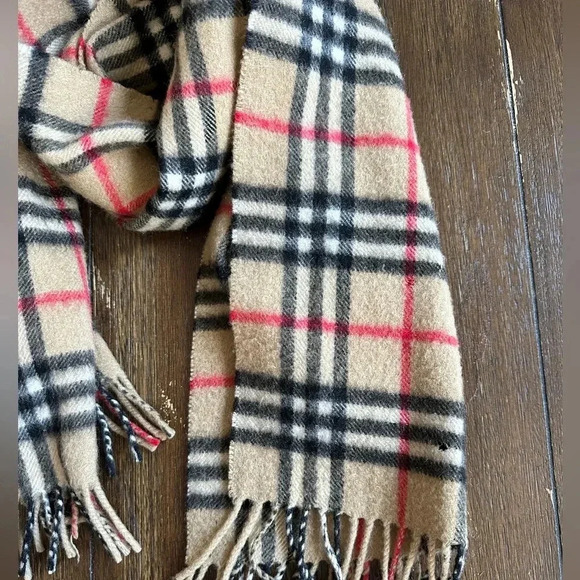 Vintage Burberry nova check scarf - Picture 5 of 13